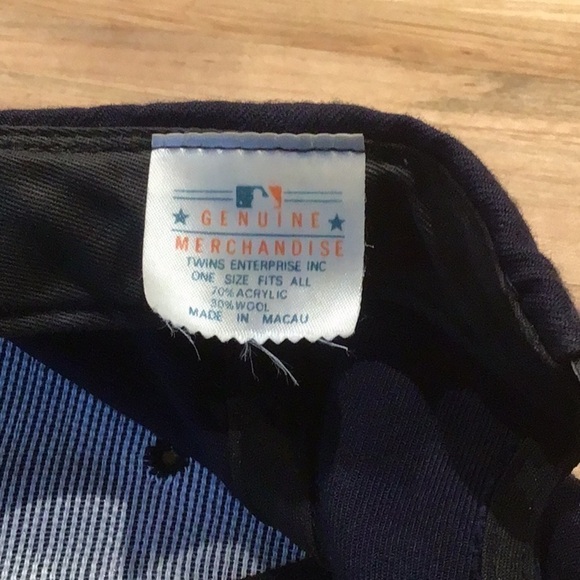 Twins Enterprise - Picture 4 of 4